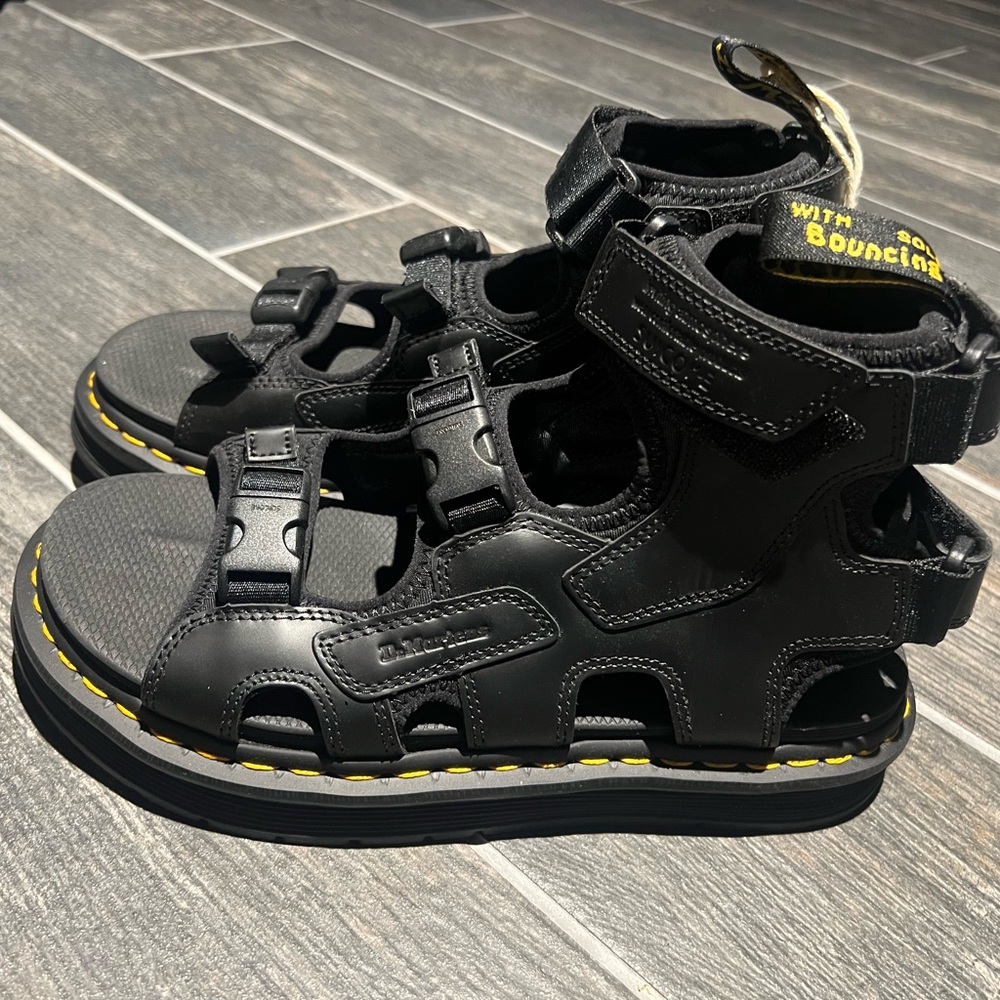 Dr Martens Suicoke Sandals